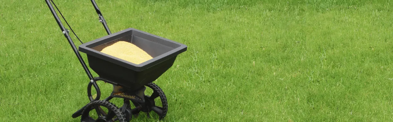 Turf Fertilization & Weed Control